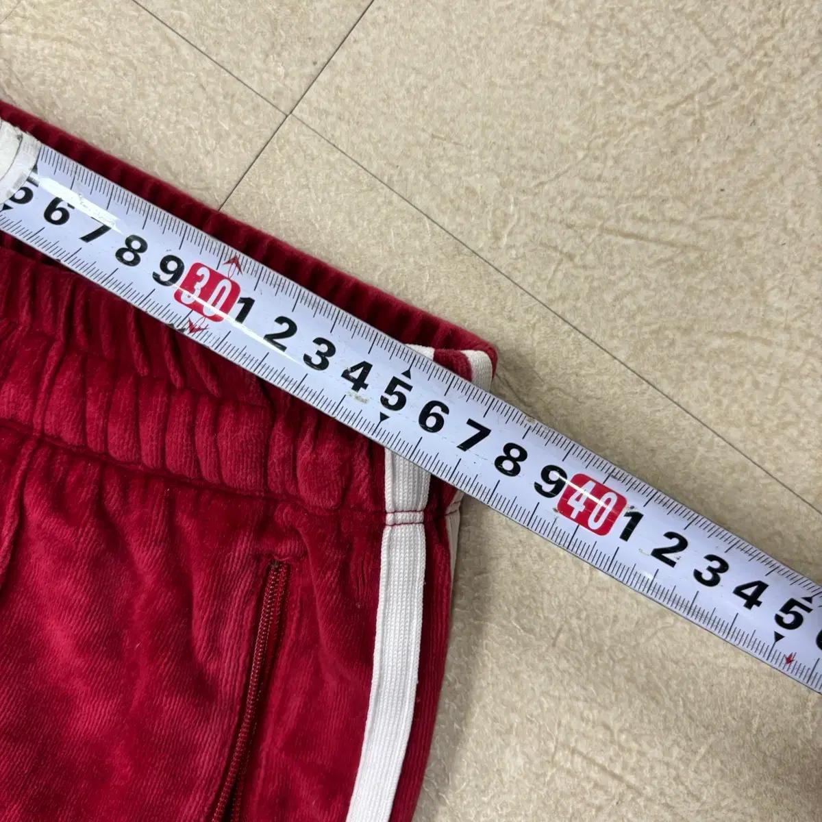 널디 레드 벨벳 트레이닝 팬츠 6