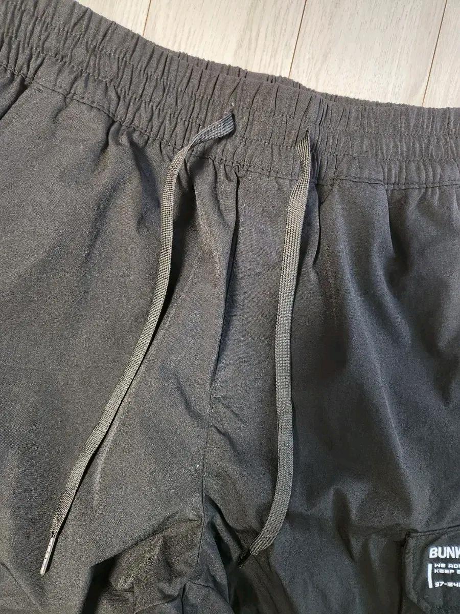 새상품급) 벙커버스터 남녀공용 스트링 와이드 카고 팬츠 MO1PU124 8