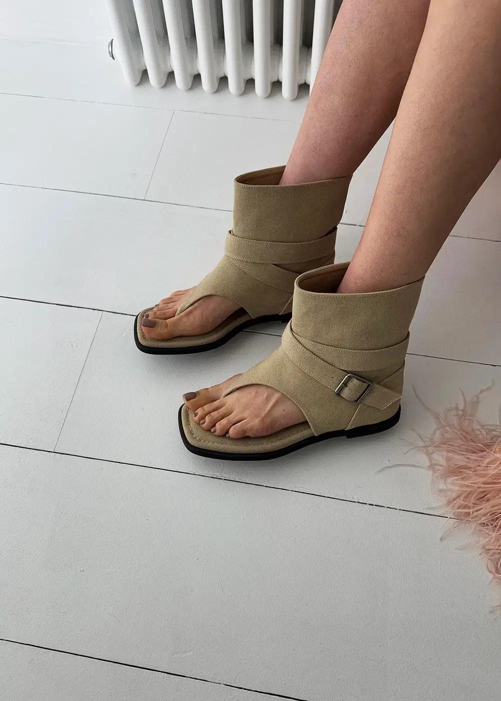 @9540 버클디테일 1cm 린넨 쪼리부츠 235 베이지-새상품 11