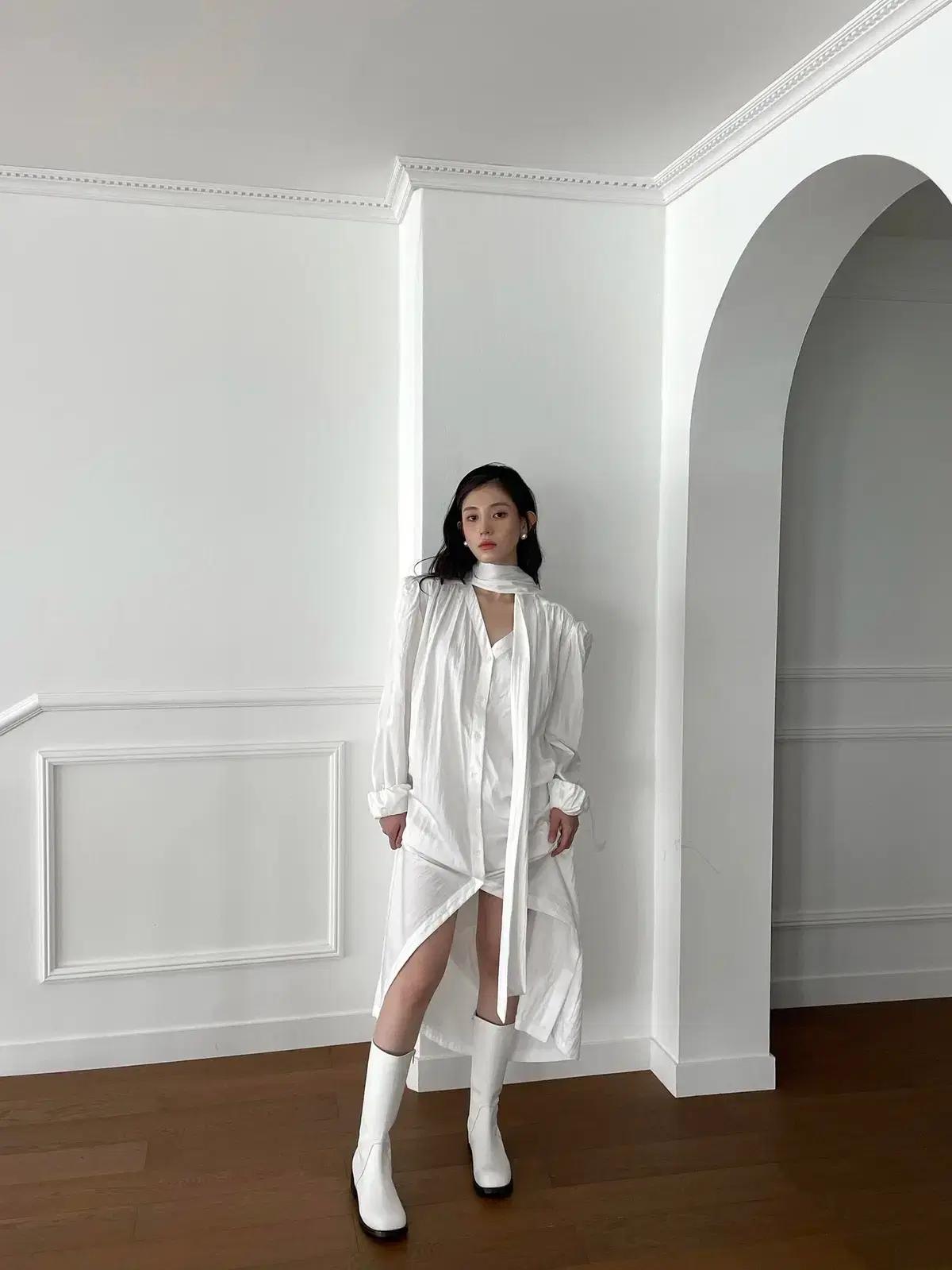 @세일 9436 심플 3.5cm 미들부츠 230 화이트-새상품 5