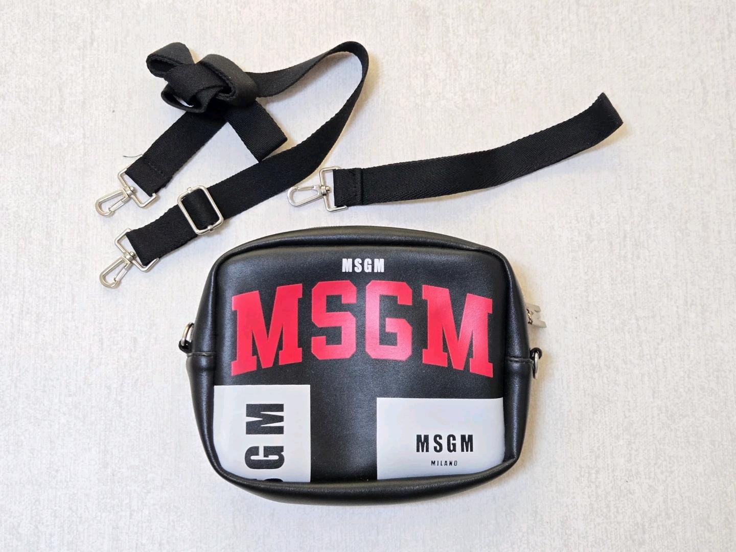 MSGM 로고 2웨이 크로스백 블랙 미사용 보관만 6