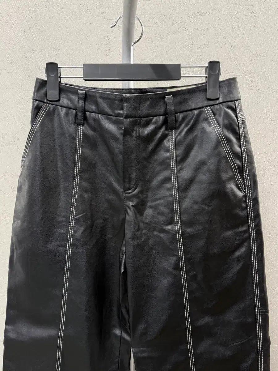 MATIN KIM 마뗑킴 stitch eco leather pants M 4