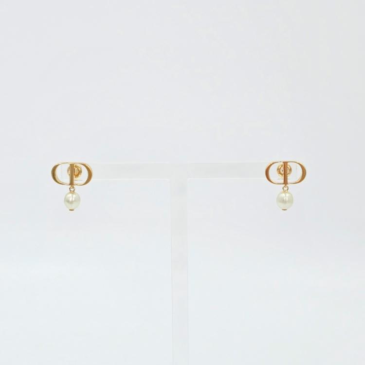 디올 쁘띠 CD 귀걸이 5480 4