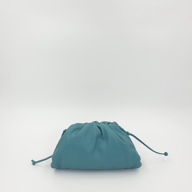 보테가 베네타 미니 파우치백 BV12 SALE 4