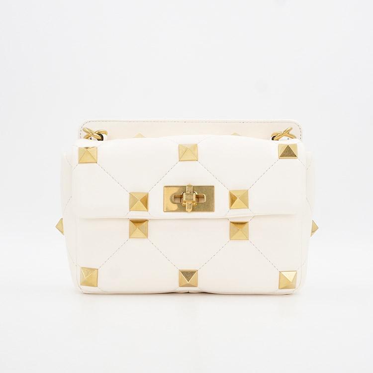 발렌티노 로만 스터드 숄더백 2888 SALE 4