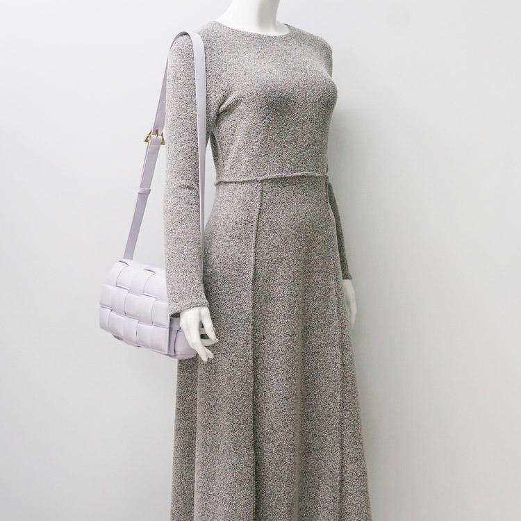 보테가베네타 패딩 카세트백 2468 SALE 2
