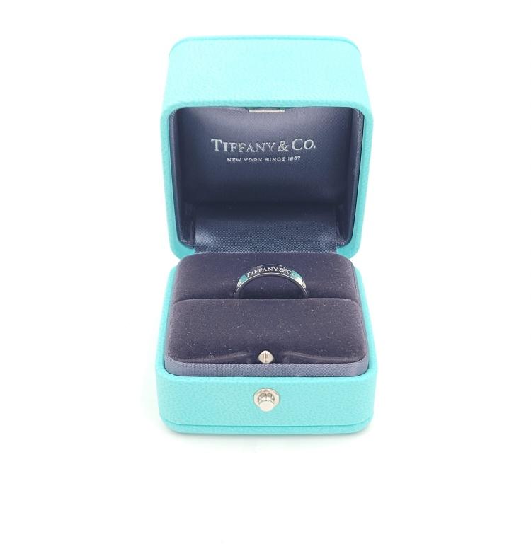 티파니앤코 T&CO. 밴드링 4mm 7.5호 4866 4