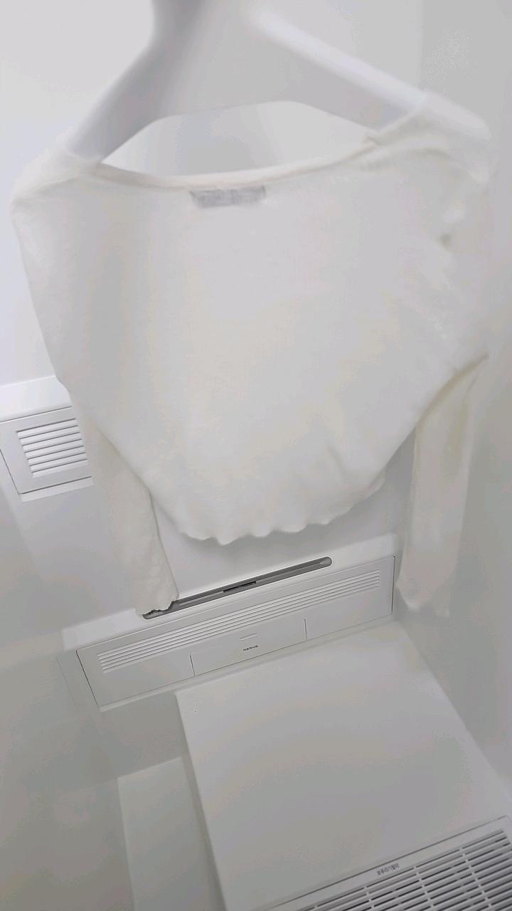 러브앤쇼 브이넥 진주 버튼 카디건 화이트 3