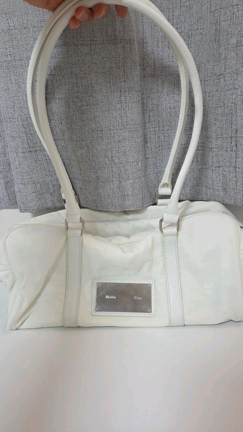 마뗑킴 화이트 스포티 도트백 2