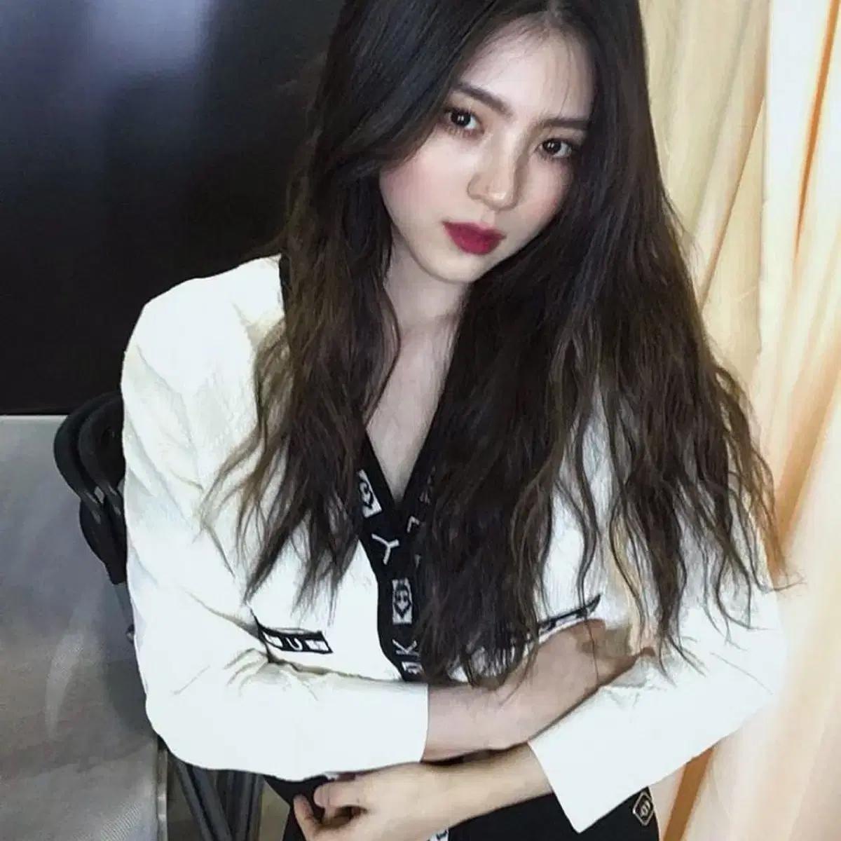 [한소희 착용] 럭키슈에뜨 가디건 3