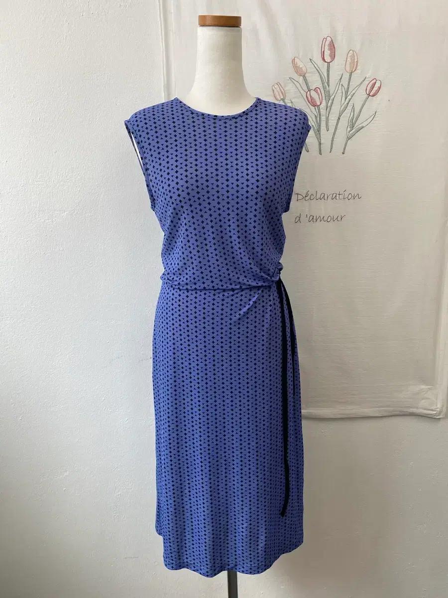 BCBG 가죽끈 포인트 민소매 원피스 3