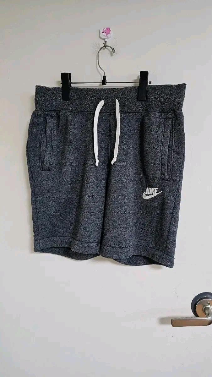 나이키 헤리티지 클럽쇼츠 2