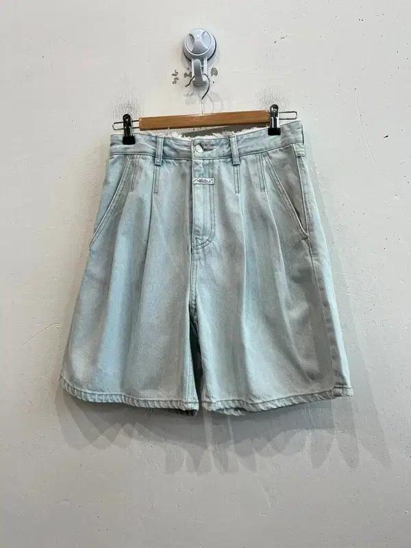 마리떼프랑소와저버 핀턱 데님 쇼츠 반바지 2