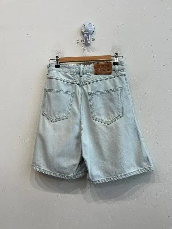 마리떼프랑소와저버 핀턱 데님 쇼츠 반바지 4