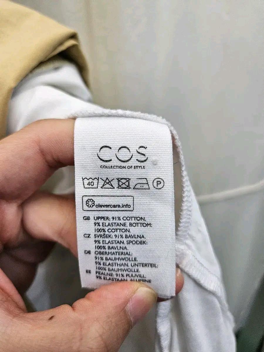 cos 화이트 배색 원피스 5