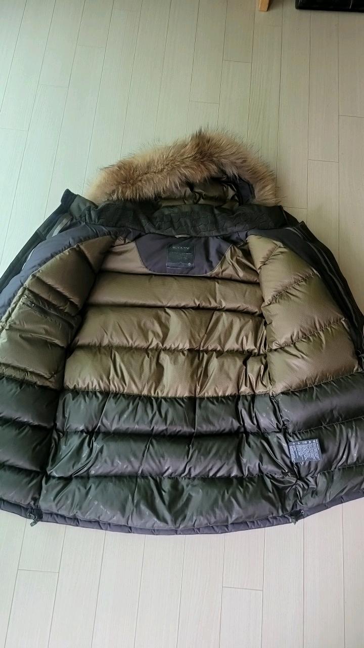 블랙야크 고어텍스 후드 퍼 패딩 점퍼 카키 4
