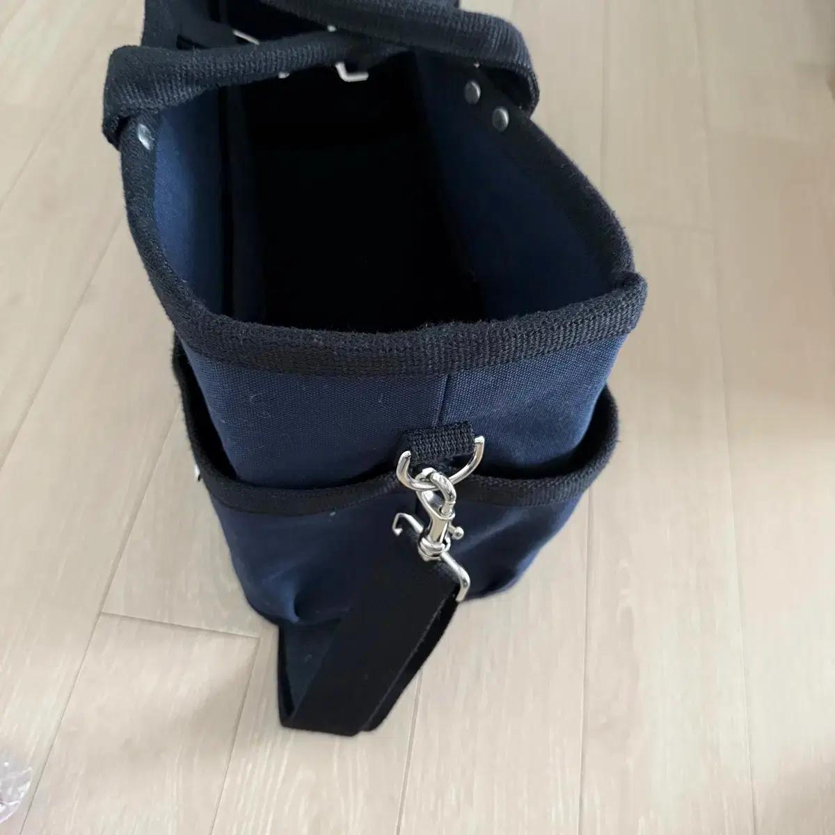 아밤 텀블러백 네이비 라지 3