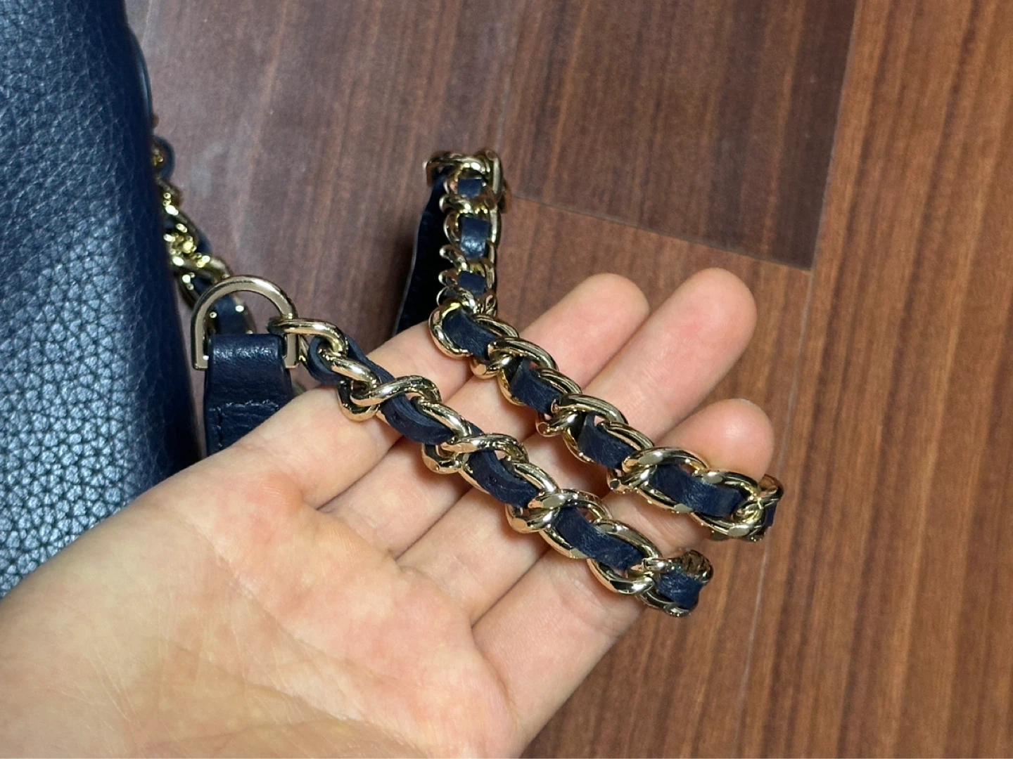 토리버치 네이비 숄더백 7