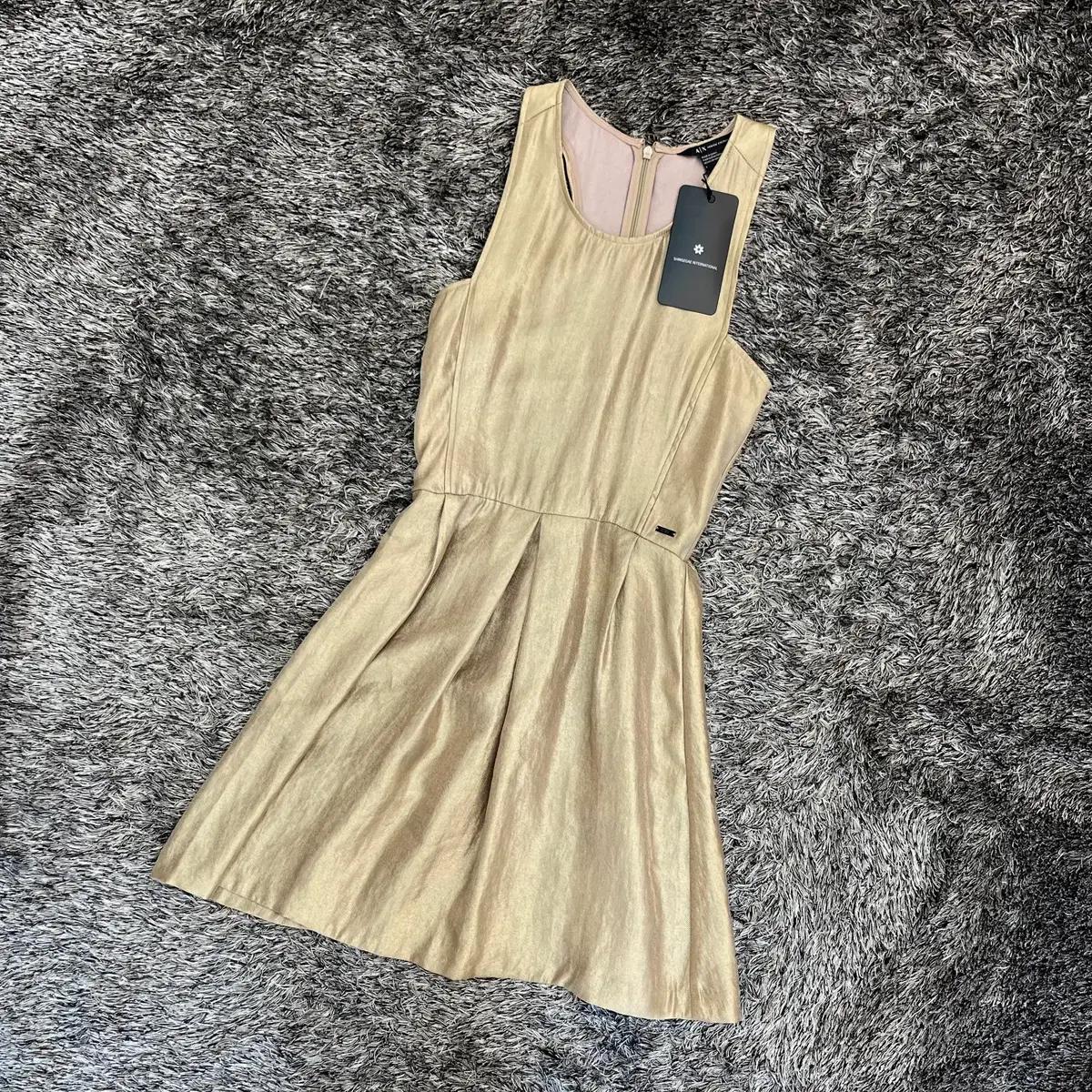 (새)아르마니 Metallic Cut-Out Back Dress (0) 2