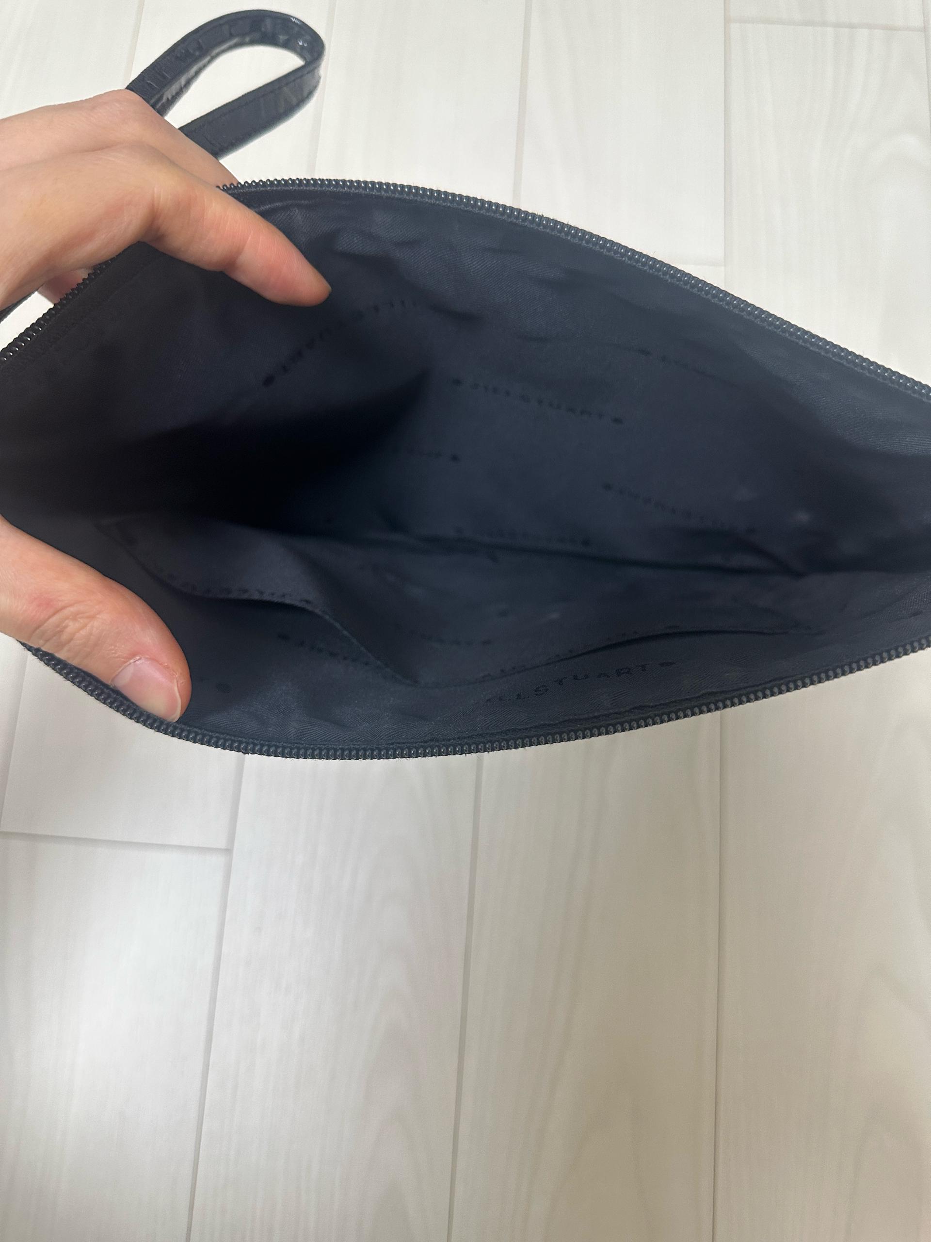 질스튜어트 하트 로고 블랙 클러치백 클러치 4