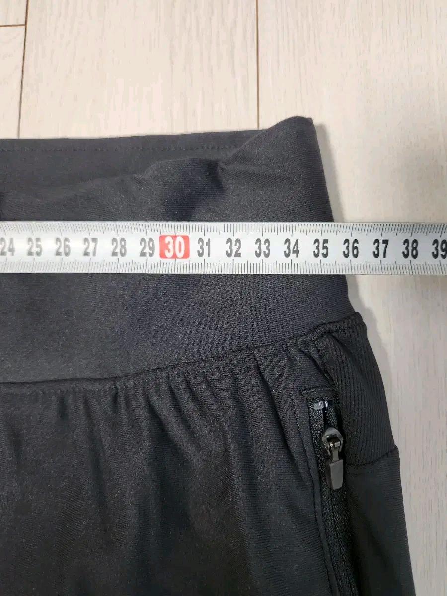 새상품급) 언더아머 여성 UA 퀄리파이어 런 2.0 러닝팬츠 4