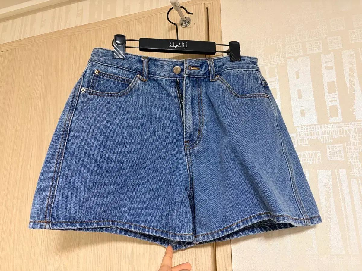 룩캐스트 데님 반바지 아이보리 블루 2종 9