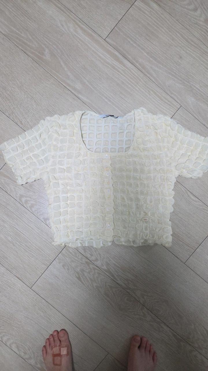 제네럴아이디어 셔링 텍스처 반팔 가디건 아이보리 3