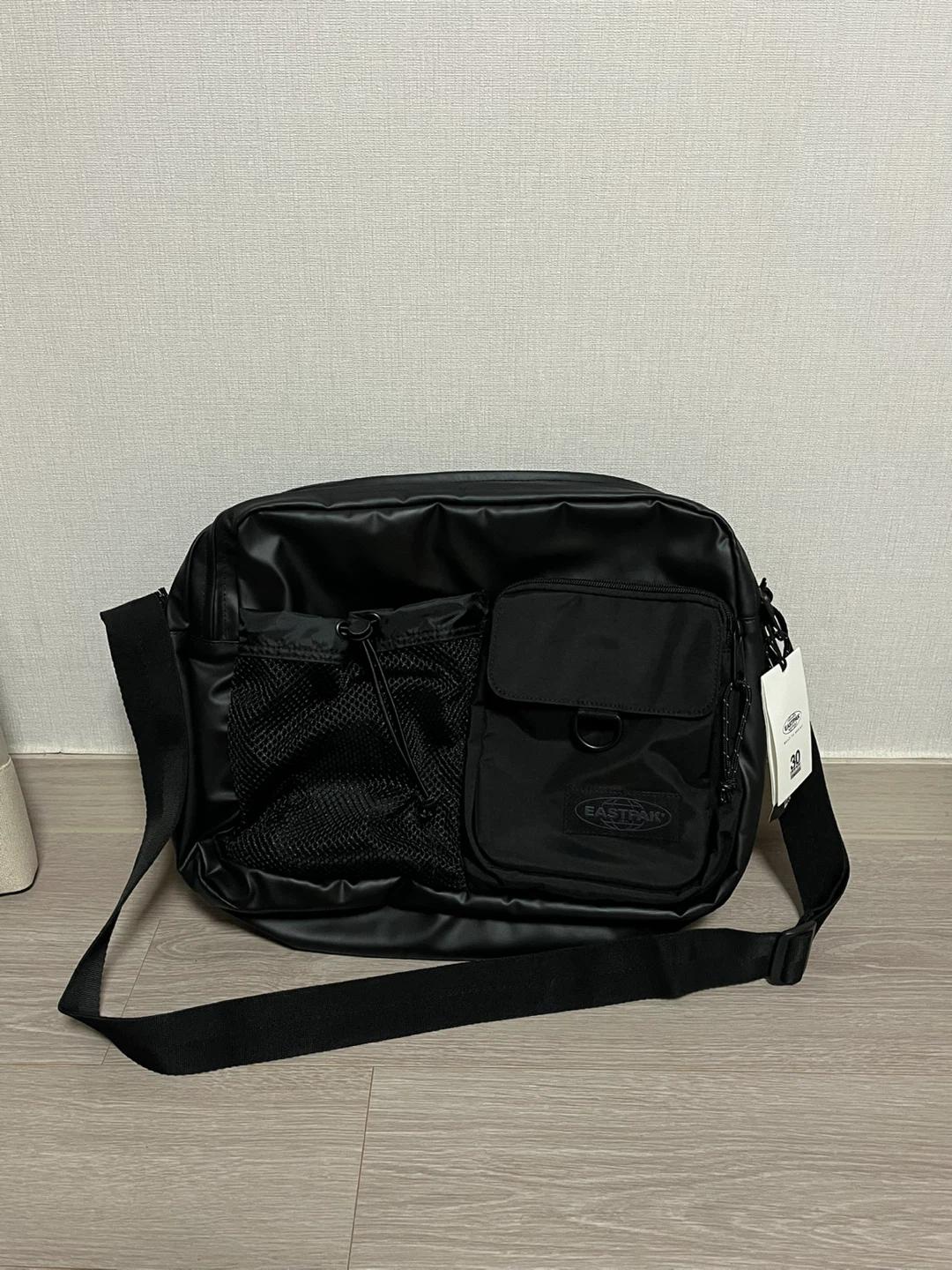 (새상품) 이스트팩 메신저백 2