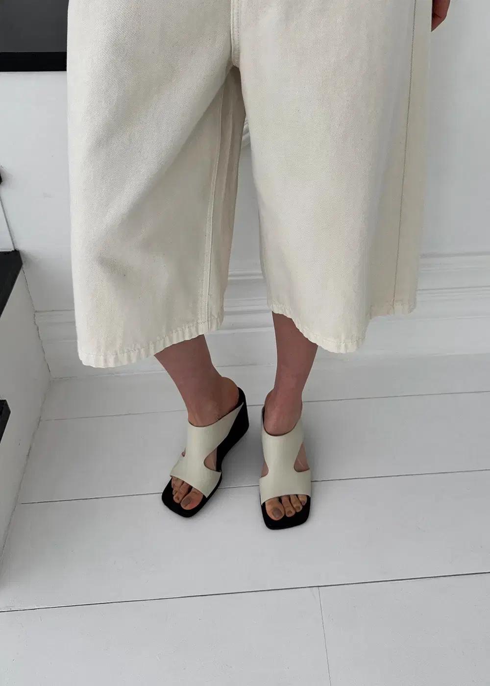 @9535 투톤배색 8.5cm 웨지힐 245 블랙-새상품 9
