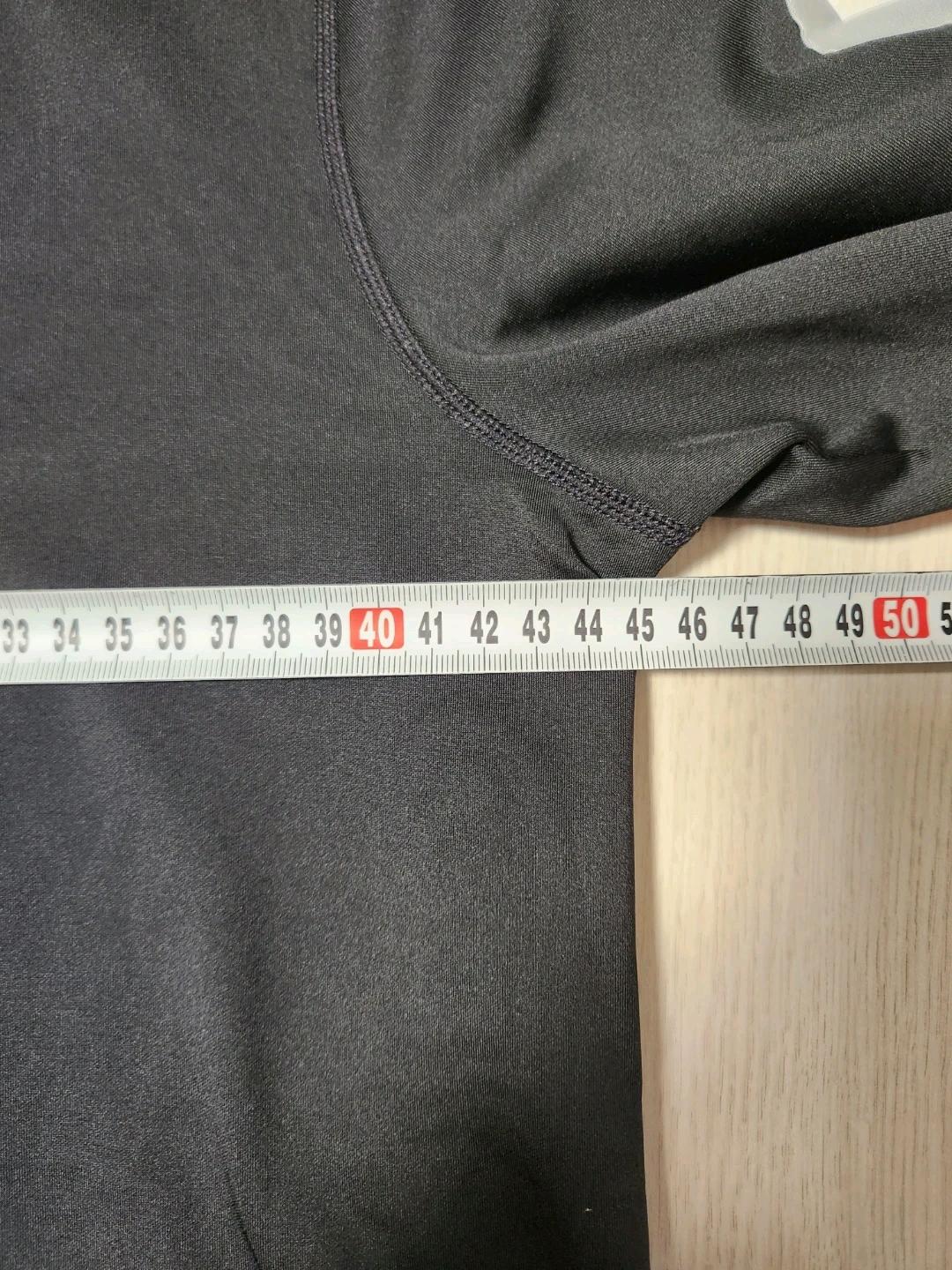 새상품급) 나이키 기능성 에어 미드 롱슬리브 러닝 탑(CU3332-010) 사이즈xl 5