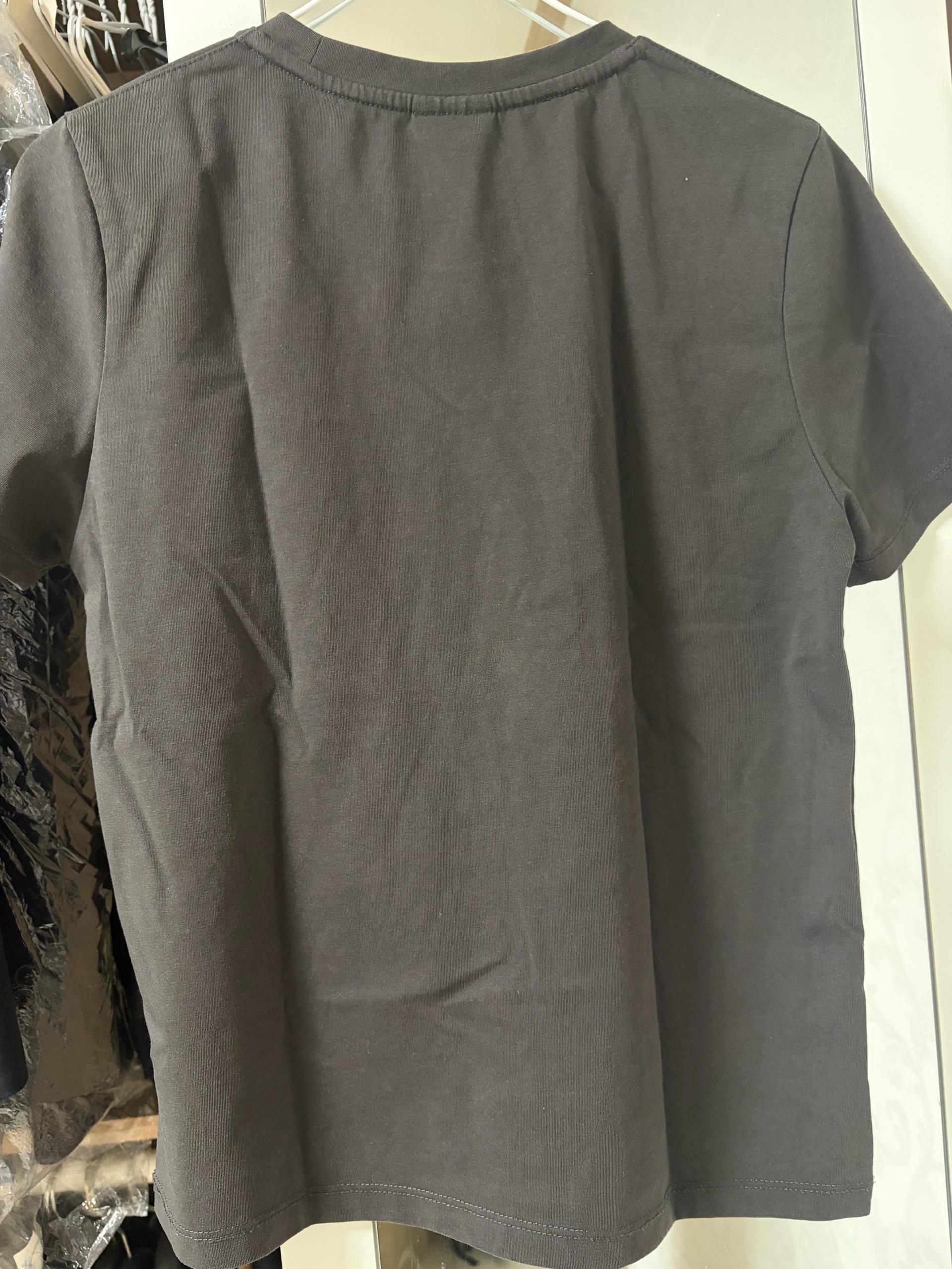 썬러브 'W Daybreak Tee Charcoal' 9