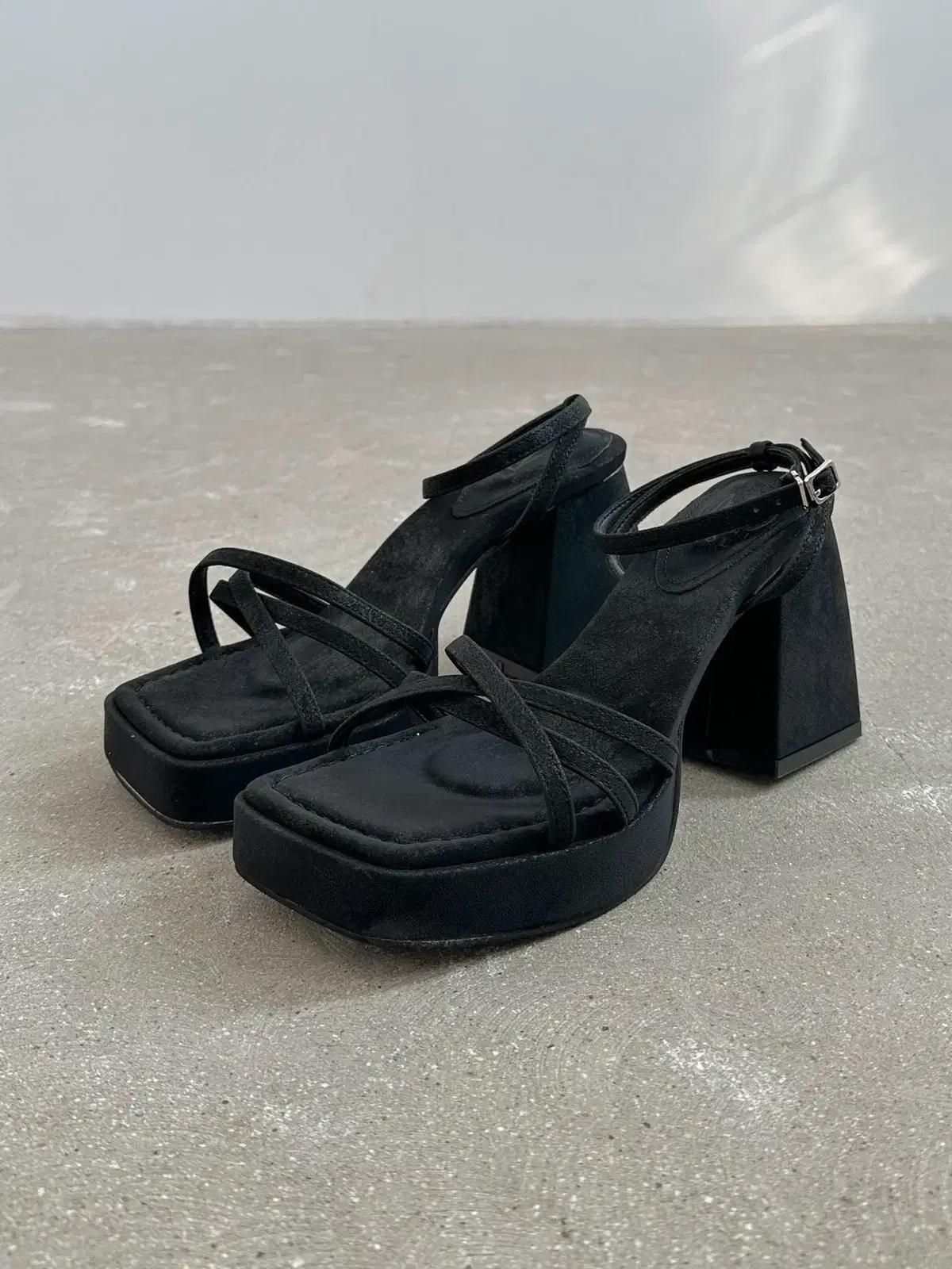 @세일 351 가보시 9cm 스트랩 샌들 250 블랙-새상품 2