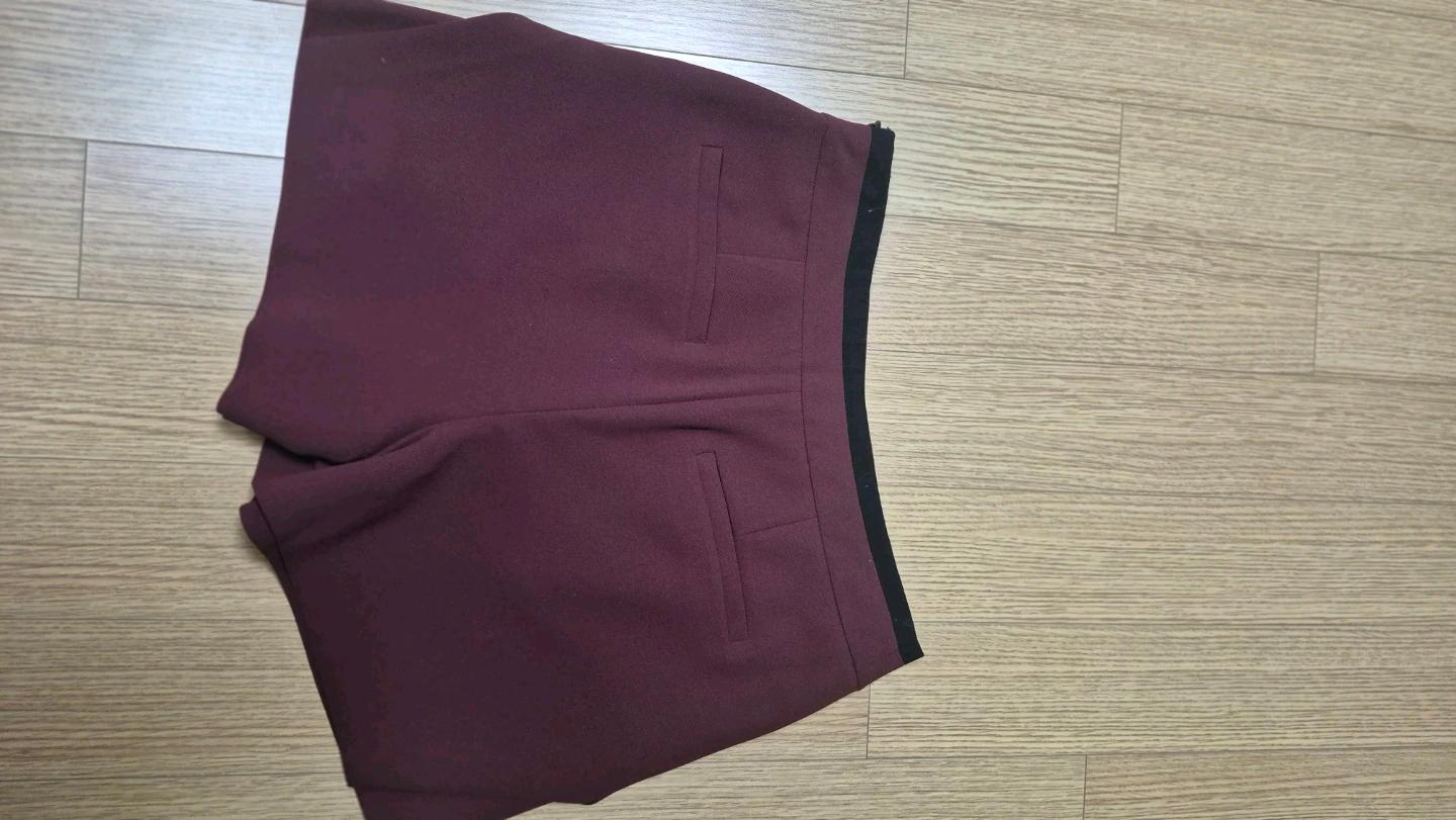 플라스틱 아일랜드 버건디 큐롯 팬츠 5