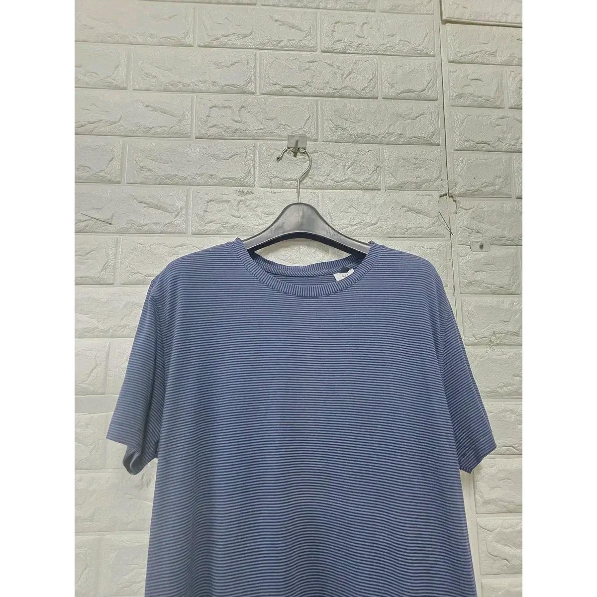 S 아페쎄 APC 네이비 스트라이프 반팔 티 D951 6