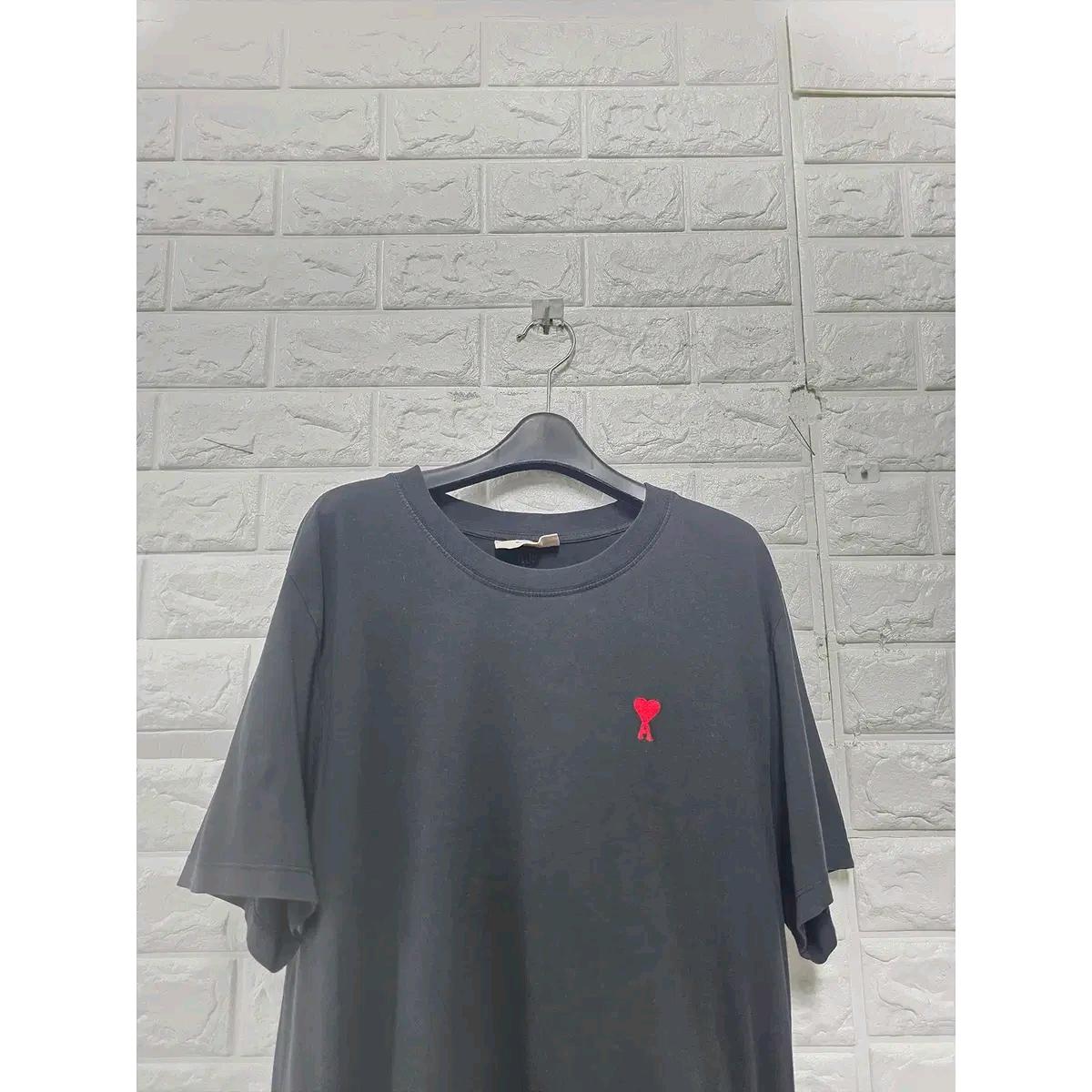 L 아미 AMI 블랙 반팔 티 D954 6