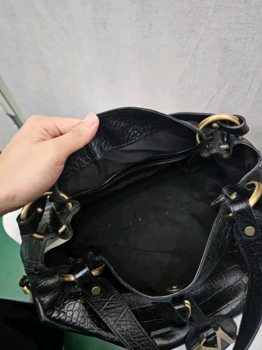 모조에스핀 악어 패턴 숄더백 (31 9