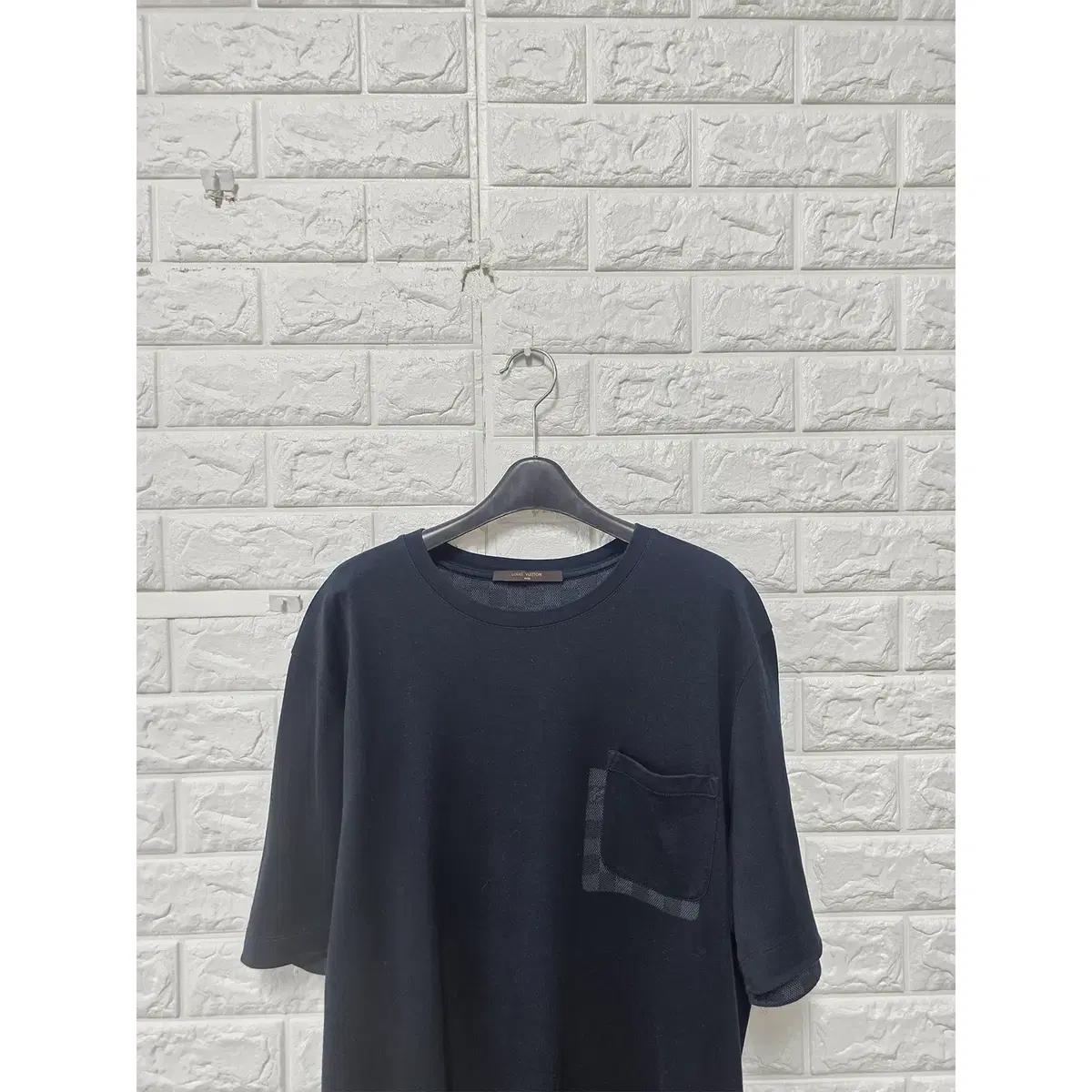 XL 21s 루이비통 블랙 반팔 티 E19 6