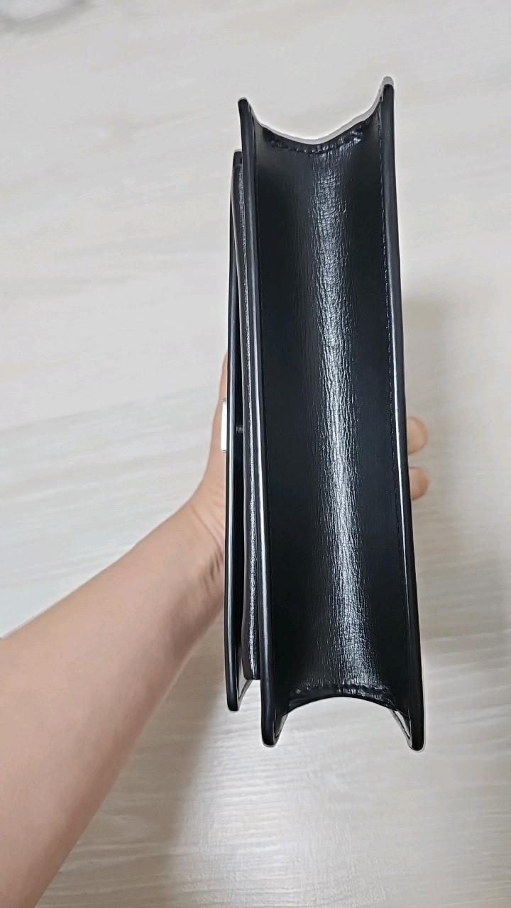 생로랑 미니 선셋 모노그램 체인백 블랙 8