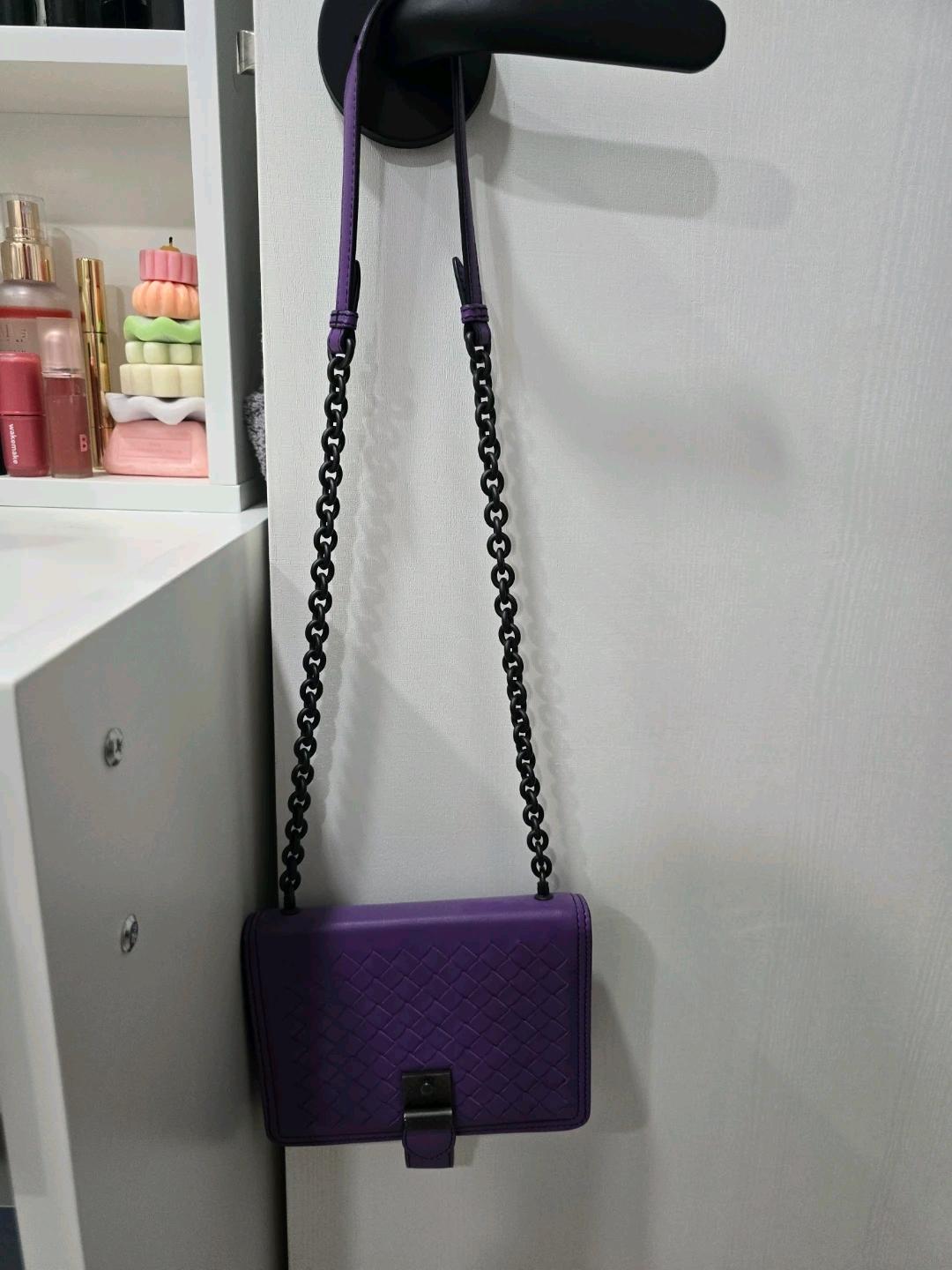 보테가베네타 퍼플 체인백 (정품) 3