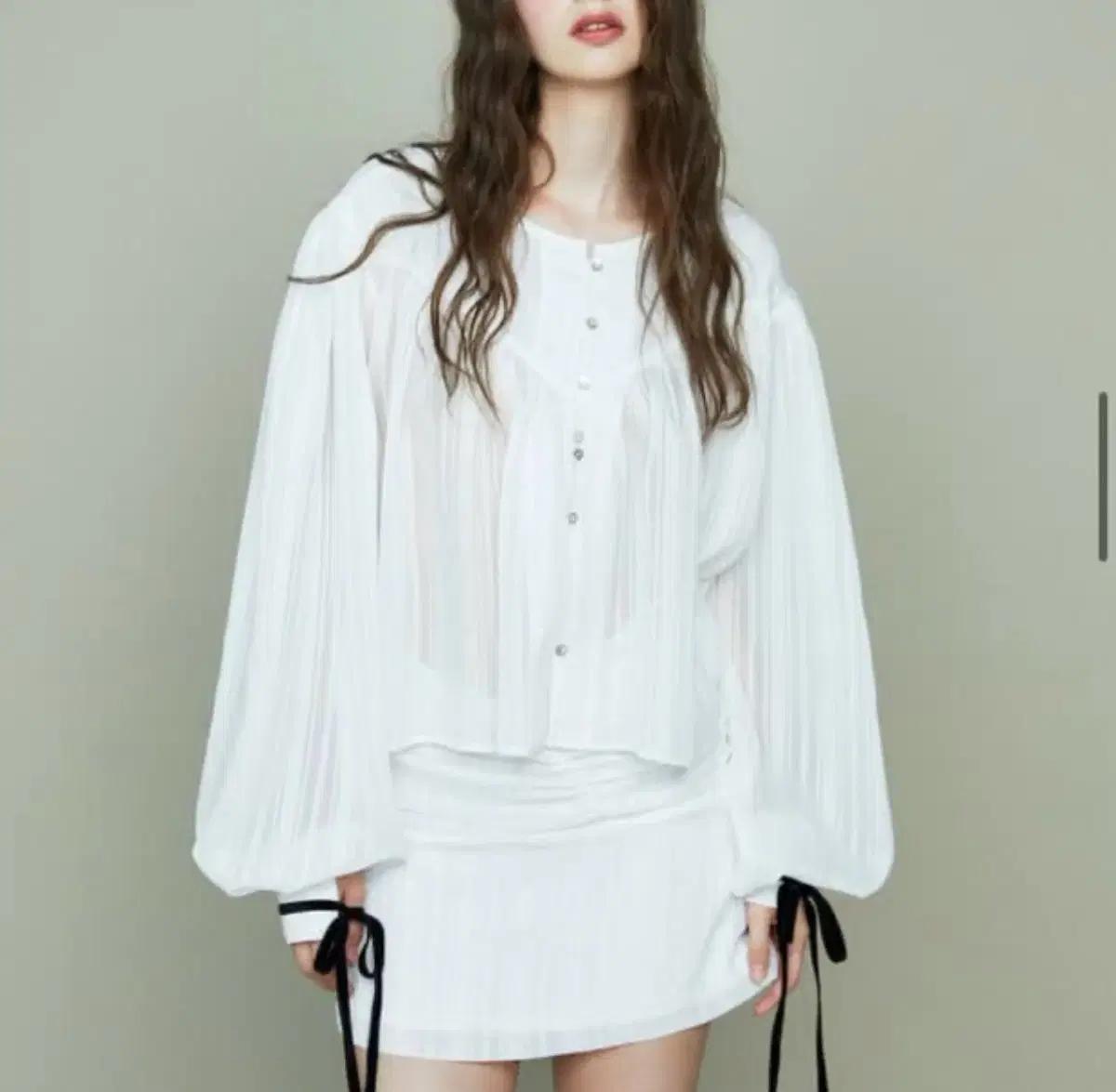 한섬 글로니 위시유 블라우스 3