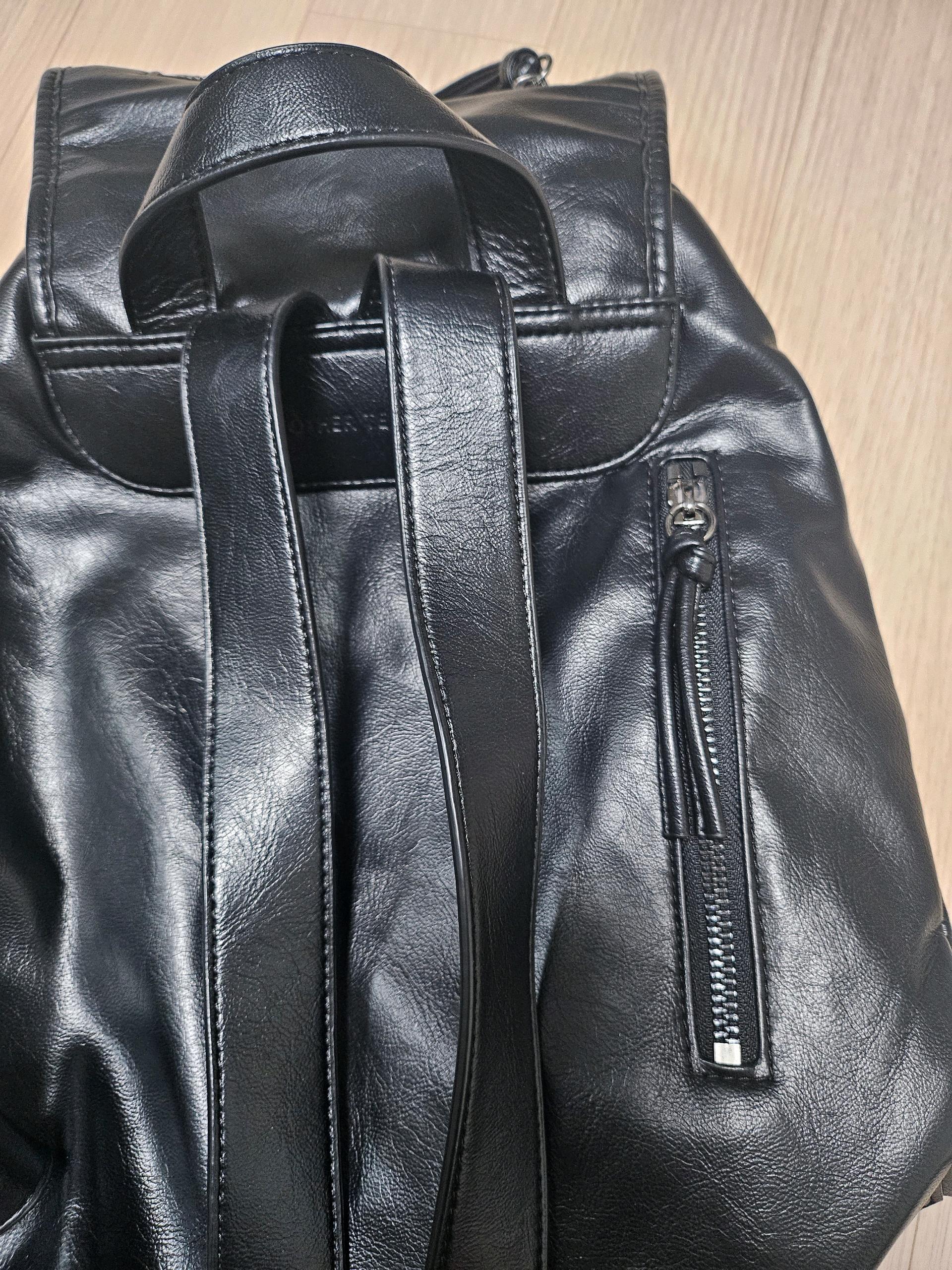 아더템포 알토 백팩 블랙 6