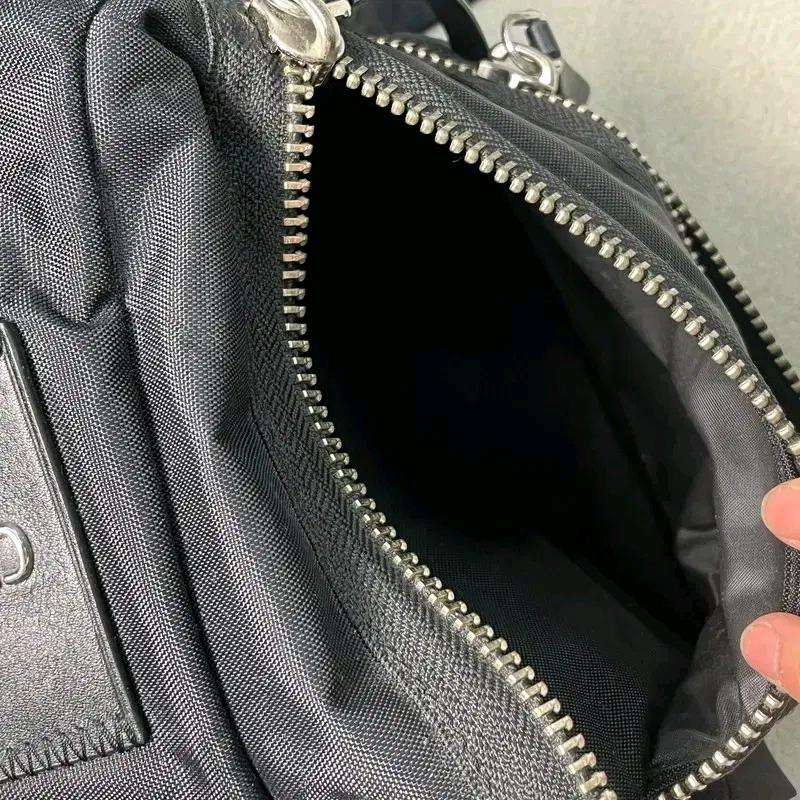 MARC JACOBS 바이커 미디움 나일론 백팩 6