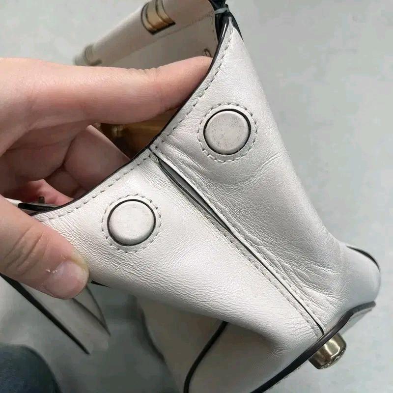 COACH 셀레나 그레이스 사첼백 9
