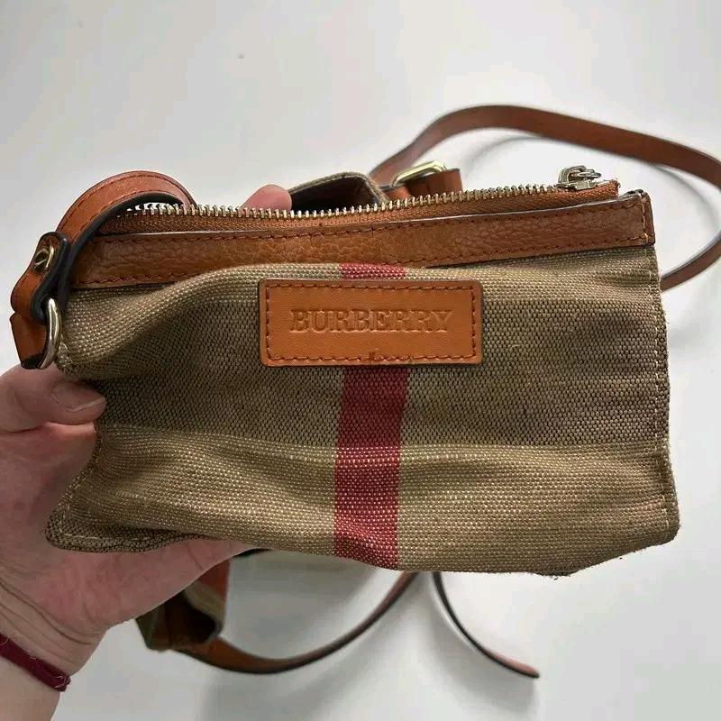BURBERRY 에쉬비 태슬 캔버스 체크 크로스백 5