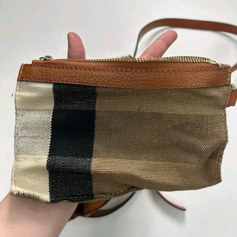 BURBERRY 에쉬비 태슬 캔버스 체크 크로스백 6