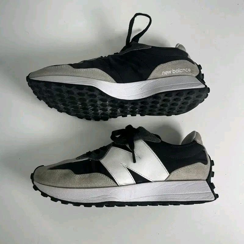 NEW BALANCE NB 327 스니커즈 블랙 255 3