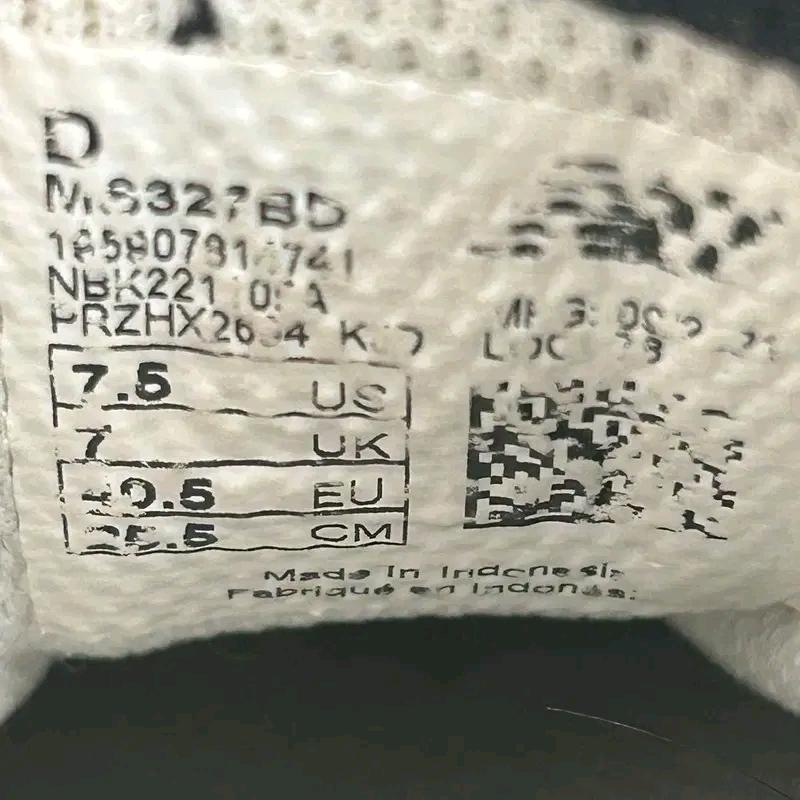 NEW BALANCE NB 327 스니커즈 블랙 255 9