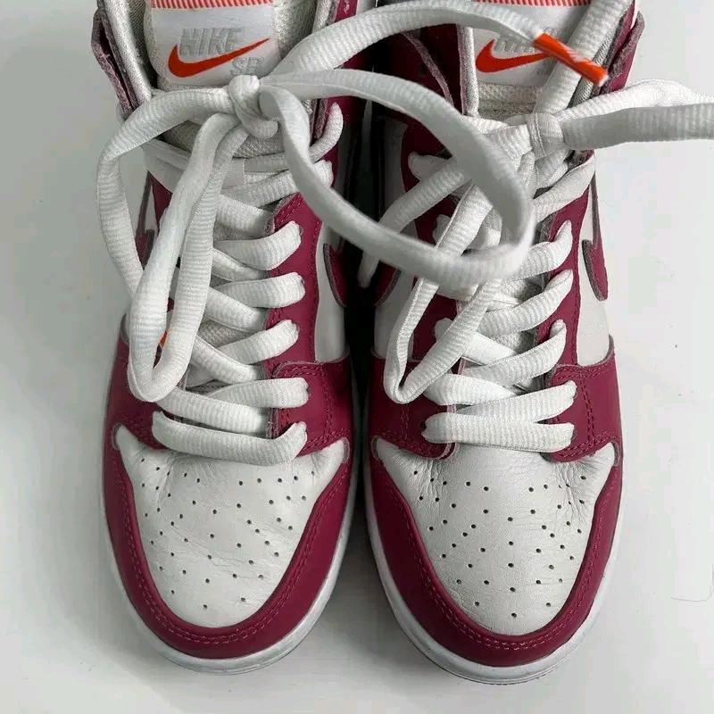 [준새상품] NIKE SB 덩크하이 스위트 비트 화이트 스니커즈 240 5