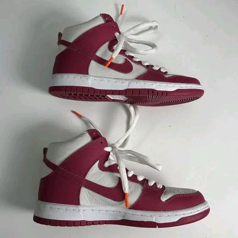 [준새상품] NIKE SB 덩크하이 스위트 비트 화이트 스니커즈 240 4
