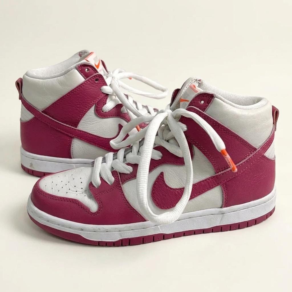 [준새상품] NIKE SB 덩크하이 스위트 비트 화이트 스니커즈 240